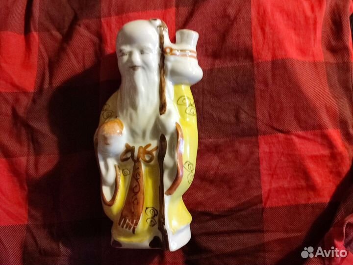 Статуэтка штоф для вина