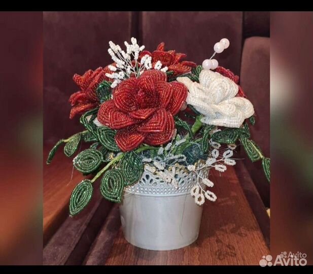 Розы из бисера, цветы из бисера