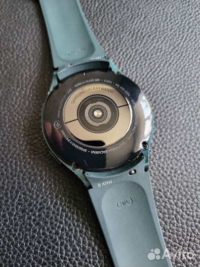Смарт-часы Samsung Galaxy Watch 4 44мм зеленый