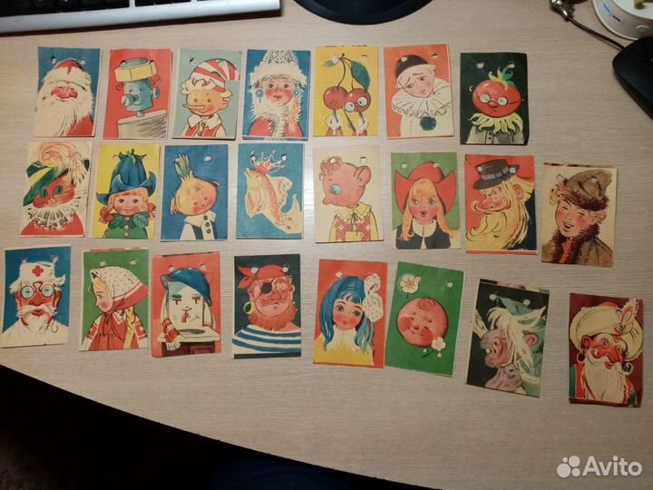 Новогодние старинные флажки