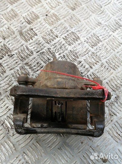 Суппорт передний левый Hyundai Matrix FC 2001-2010