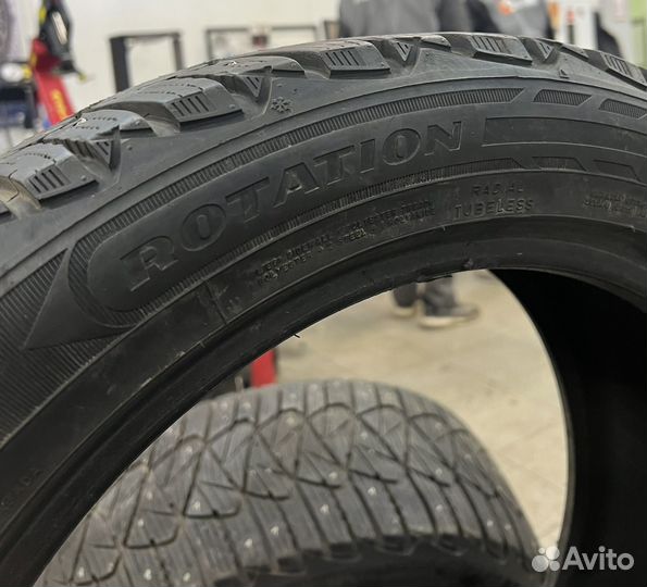 Dunlop Ice Touch 2.25/50 R17