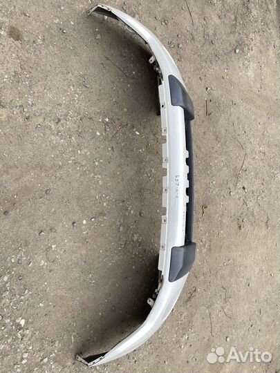 Передний бампер на mitsubishi pajero 4