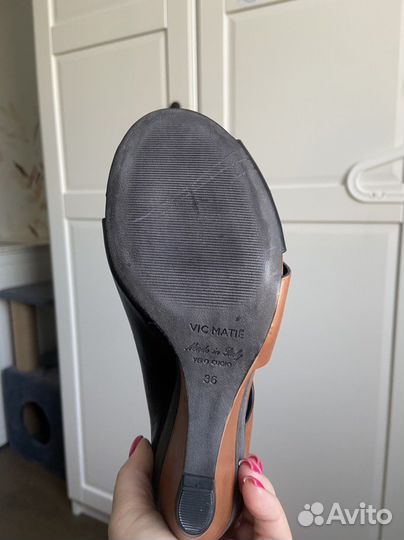 Туфли женские 36 размер Vic Matie
