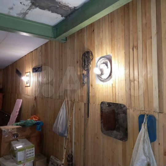 Гараж, > 30 м²