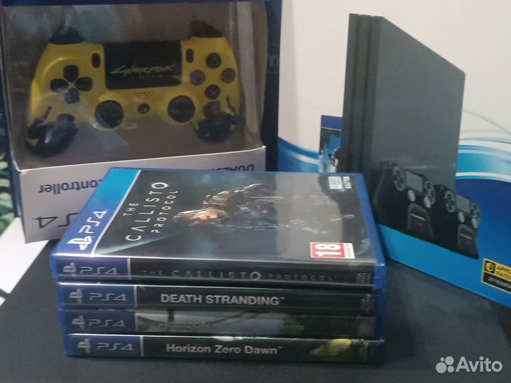 Sony playstation 4 PS4 pro