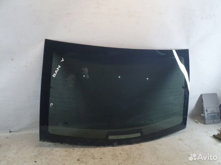 Стекло заднее Opel Astra H Z16XER 2008