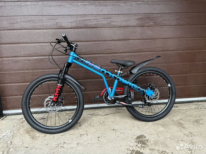 Новый детский велосипед диаметр колес 22