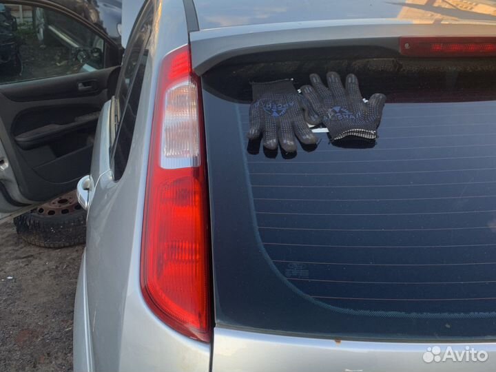 Фонарь задний ford focus 2 хэтчбек