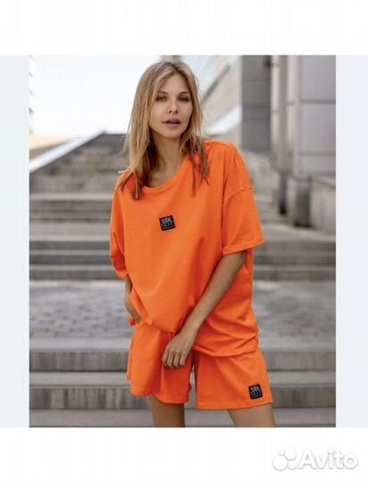 Спортивный костюм женский 48 размер новый