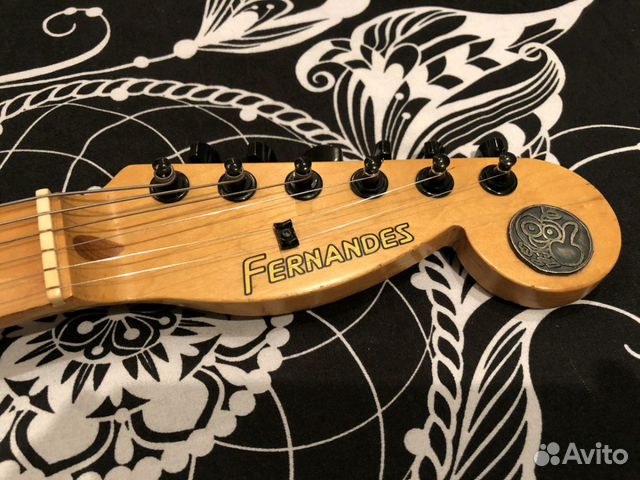 Gibson les paul special 2000. Авито тула гитары. Полуакустика greg bennett. Авито тула гитары. Юла акустические гитары.