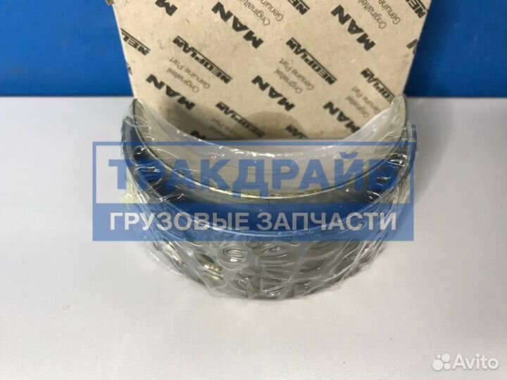 Шатунные вкладыши MAN D2066 D2676 комплект пара