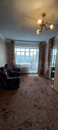 2-к. квартира, 45 м², 3/3 эт.