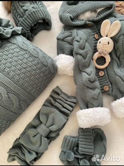 Комплект на выписку зима