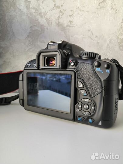 Зеркальный фотоаппарат canon 650d