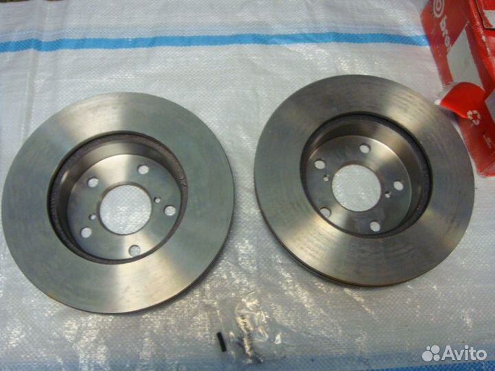 Передние тормозные диски subaru Brembo