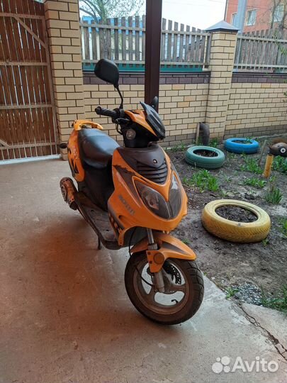 Скутер racer 50 куб