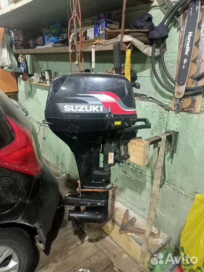 Лодочный мотор