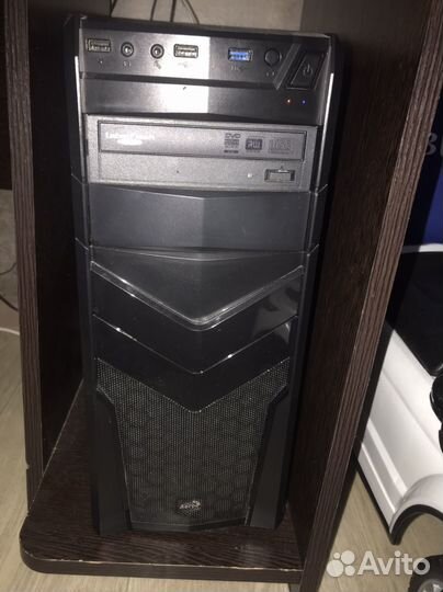 Компьютер + стол