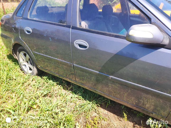 Двери Лифан Бриз