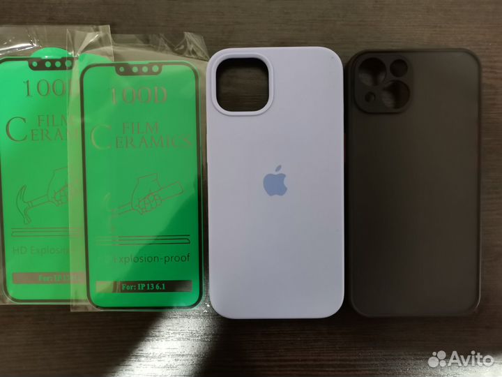 Чехлы и стёкла для iPhone 13