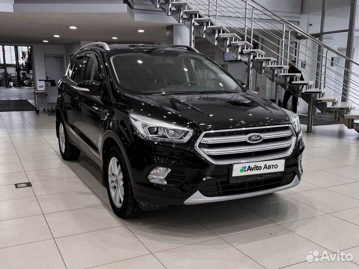 Ford Kuga 1.5 AT, 2018, 121 266 км