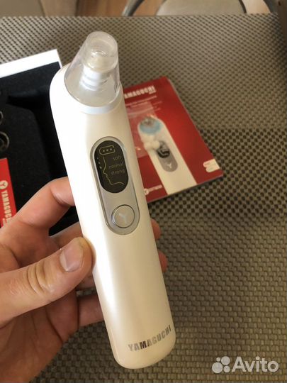 Прибор для вакуумной отчистки и пилинга