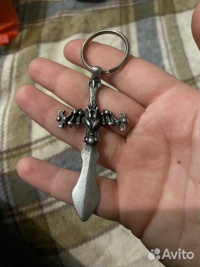 Брелок металлический