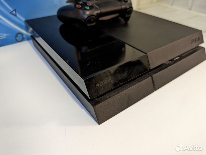 Sony Playstation 4 Fat прошитая + игры