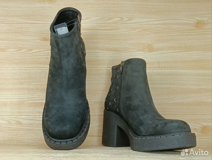 Размер 38. Pierre Cardin, ботильоны (зима)