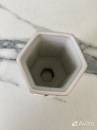 Фарфоровая ваза