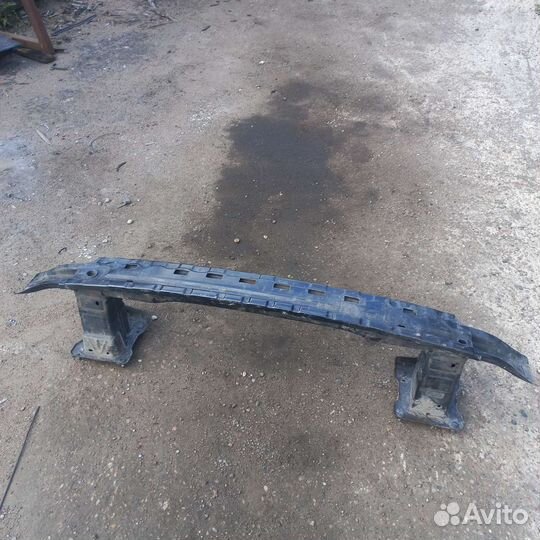 Брус задний Мерседес гле с292