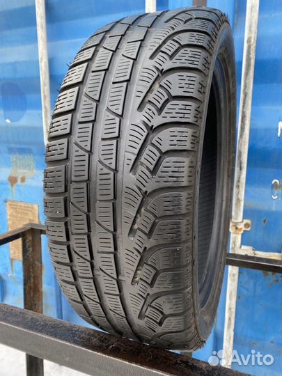 Pirelli Winter Sottozero 210 Serie II 205/50 R17 90V