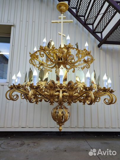 Люстра, паникадило, хорос под золото