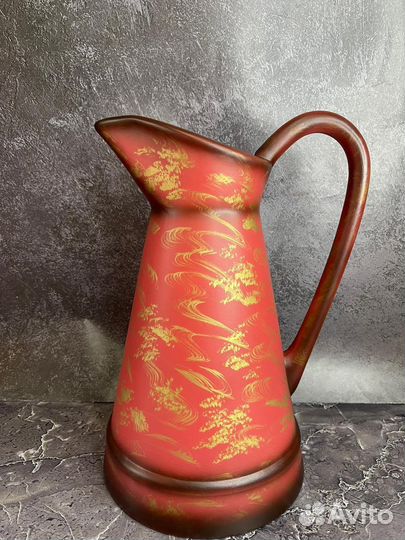 Глиняный кувшин расписной