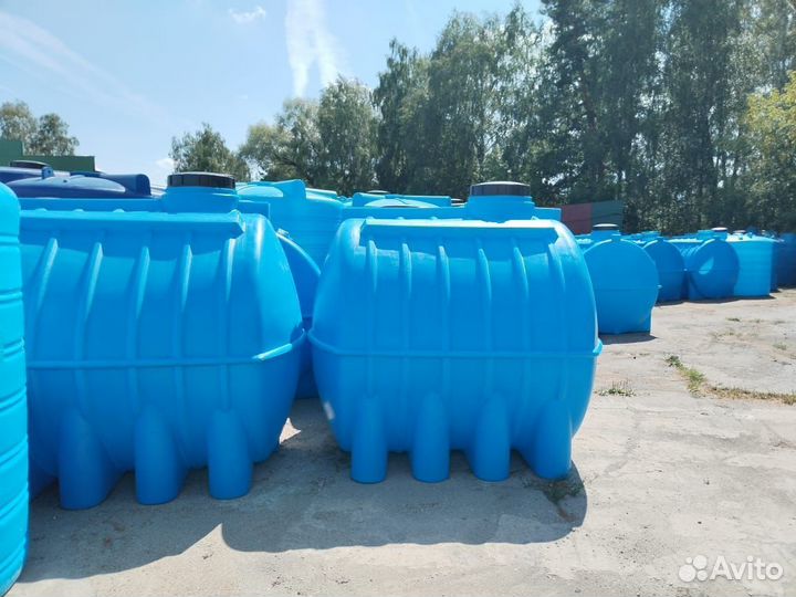 Бочка пластиковая 5000 л для жидкостей (горизонтал