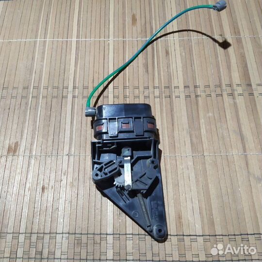 Сервопривод заслонок печки Mercedes-Benz Clk-Class