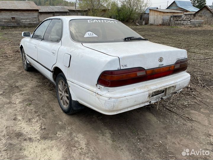 Toyota Vista Cv30, 2CT