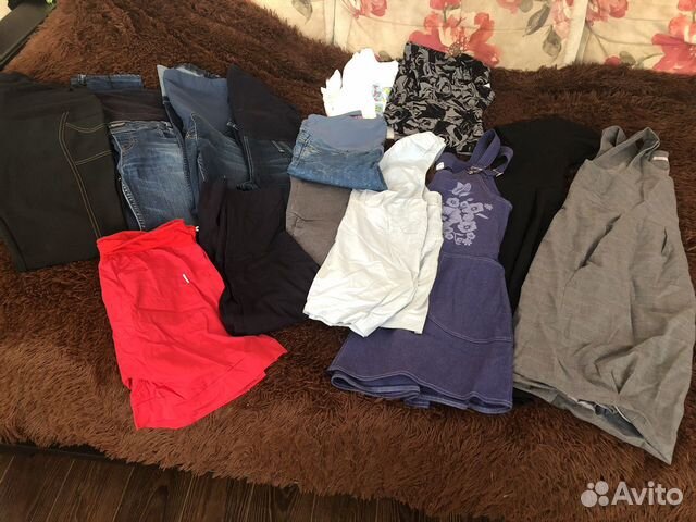 Пакетом одежда для беременной
