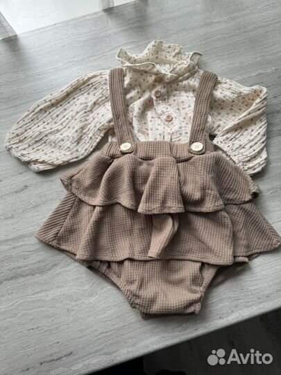 Нарядный костюм для девочки 80