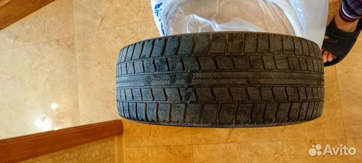 Yokohama Ice Guard Studless IG50 205/55 R16