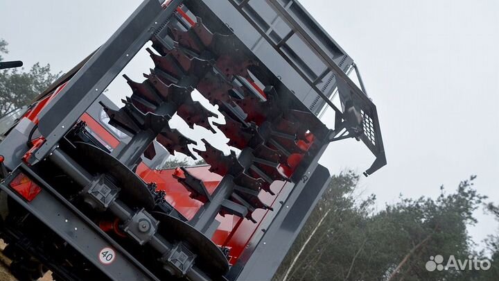 Разбрасыватель удобрений Metal-Fach N-272, 2023