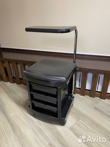 Тележка - стул на колёсах с сидением
