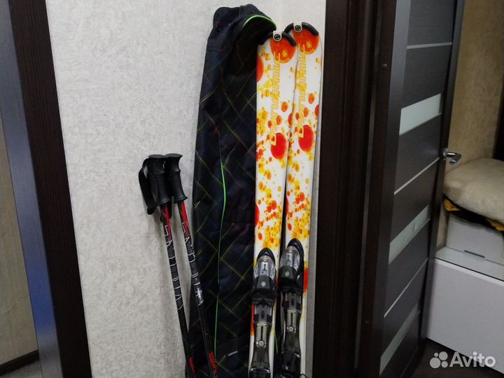 Лыжи с ботинками палки стяжки сумка и чехол