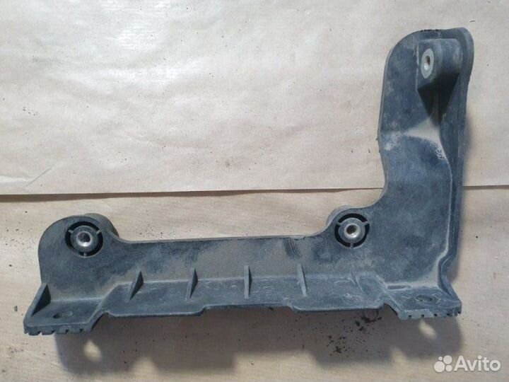 Кронштейн Iveco Stralis