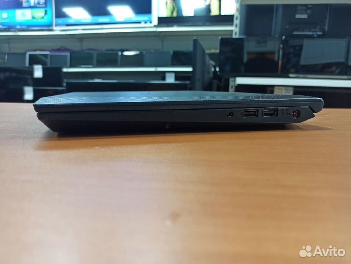 Acer Nitro 5/i5 8300/6GB/GTX1050/128GB SSD+1000GB