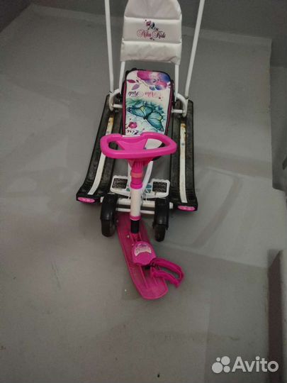 Детский снегокат с колесами б/у