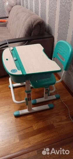 Растущая парта и стул бу