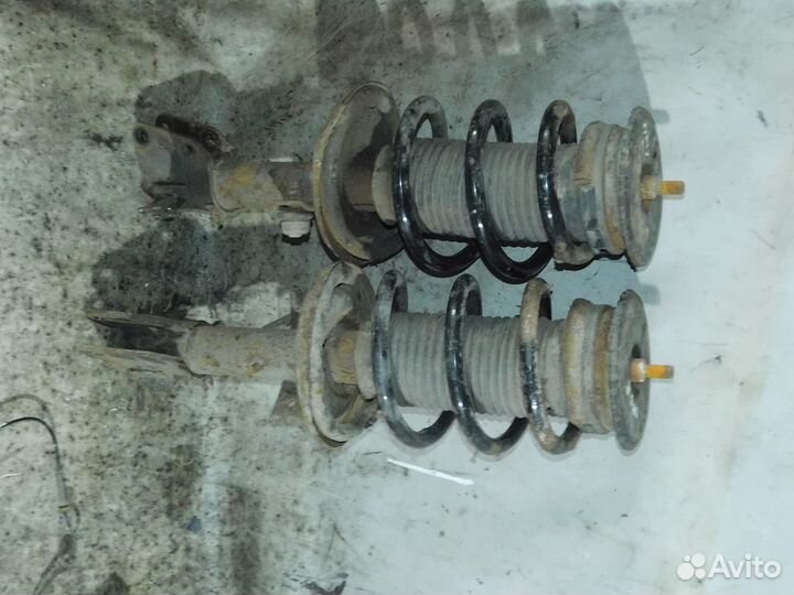 Стойка передняя рено мастер 3