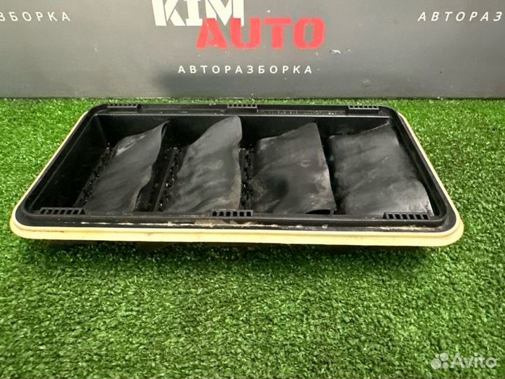 Решетка вентиляционная задняя левая Hyundai